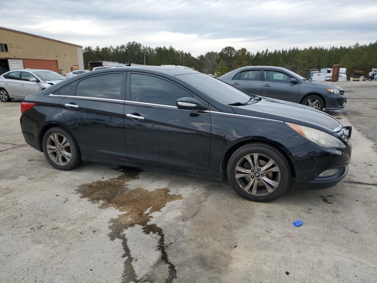 2011 Hyundai Sonata VIN 5NPEC4AC1BH172489 Copart auction photo, minor dent/scratches damage thumbnail 4