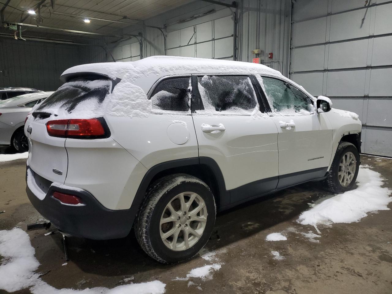 2014 Jeep Grand Cherokee VIN 1C4PJMCS6EW245938 Copart auction photo, front end / minor dent/scratches damage thumbnail 3