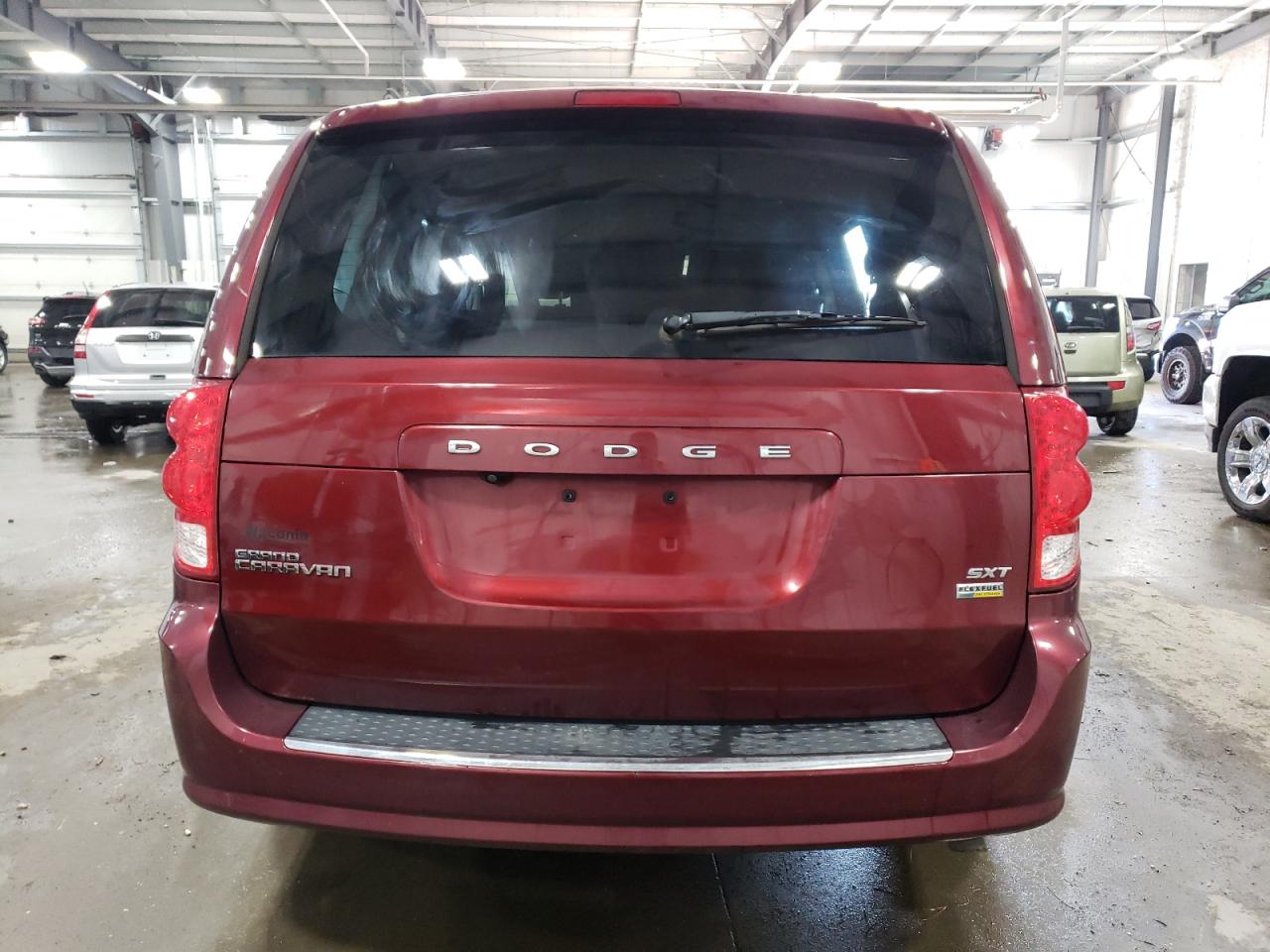 2019 Dodge Caravan VIN 2C4RDGCG4KR742794 Copart auction photo, front end damage thumbnail 6