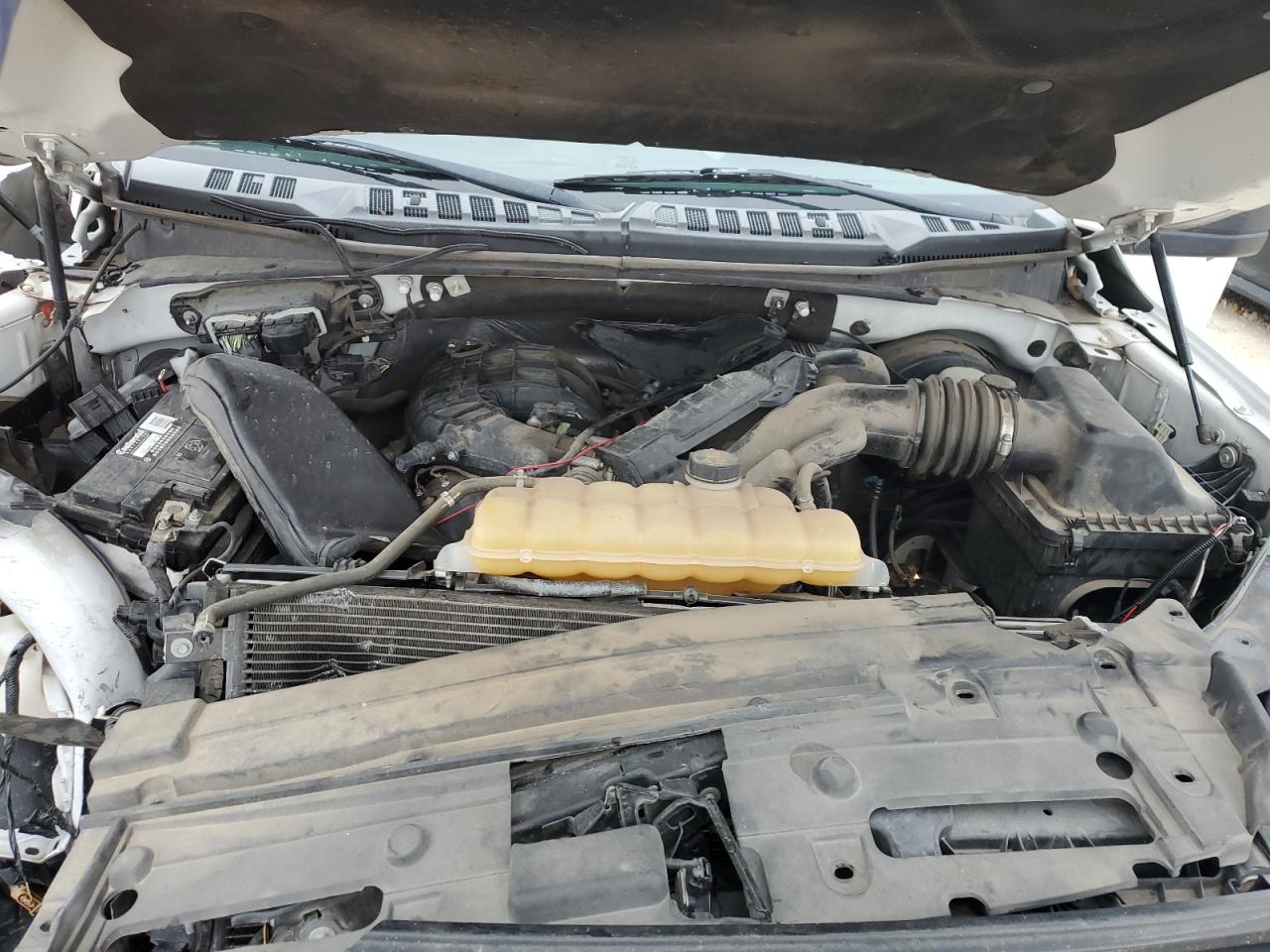 2016 Ford F-150 VIN 1FTEW1C89GKF21079 Copart auction photo, front end damage thumbnail 11