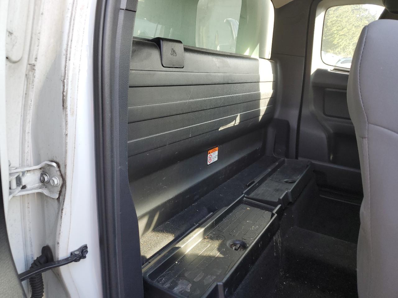 2018 Toyota Tacoma VIN 5TFRX5GN7JX112031 Copart auction photo, rear end damage thumbnail 10