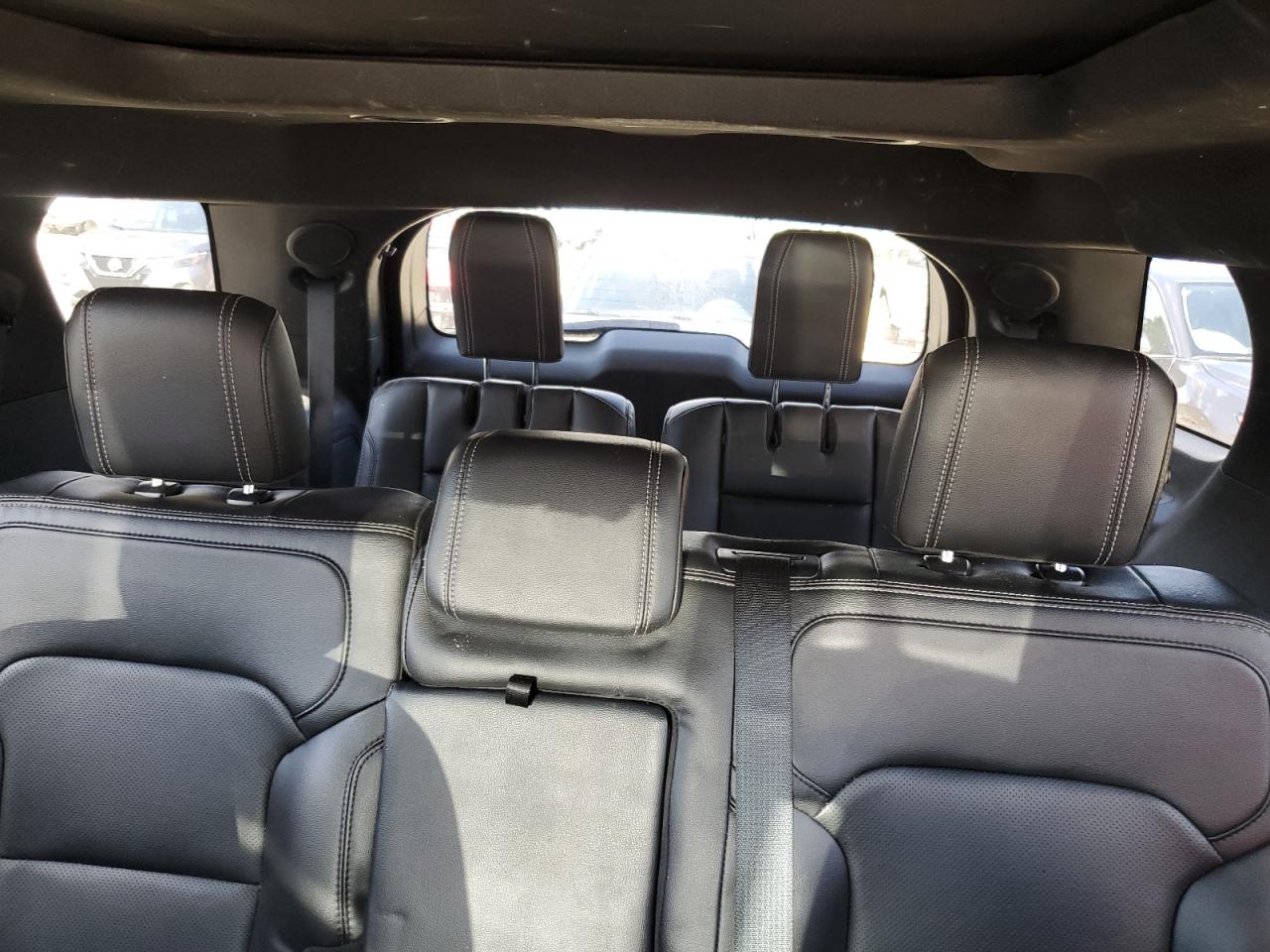 2018 Ford Explorer VIN 1FM5K8F82JGA98948 Copart auction photo, front end / side damage thumbnail 10