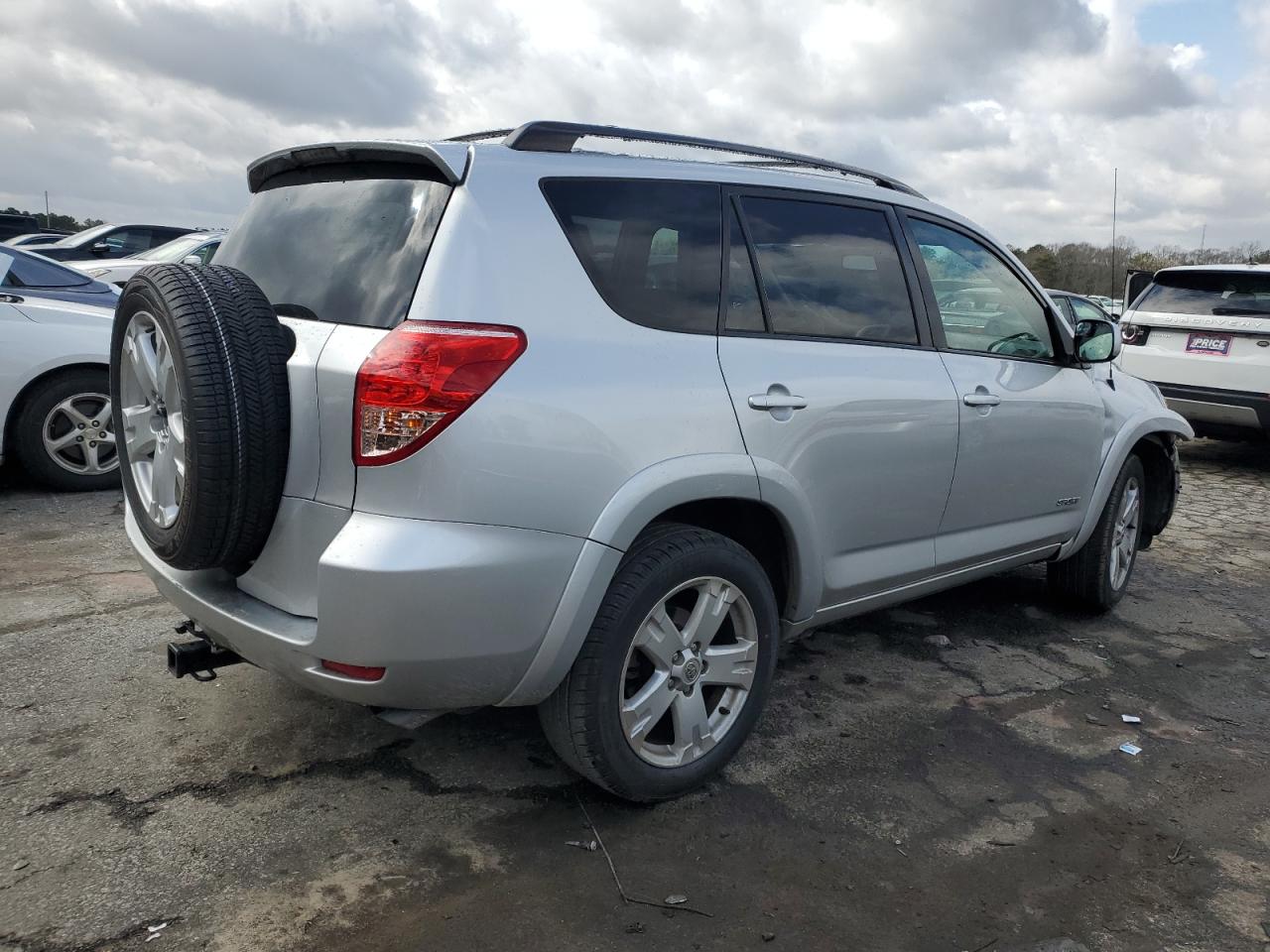 2007 Toyota RAV 4 VIN JTMZD32V975060331 Copart auction photo, front end damage thumbnail 3