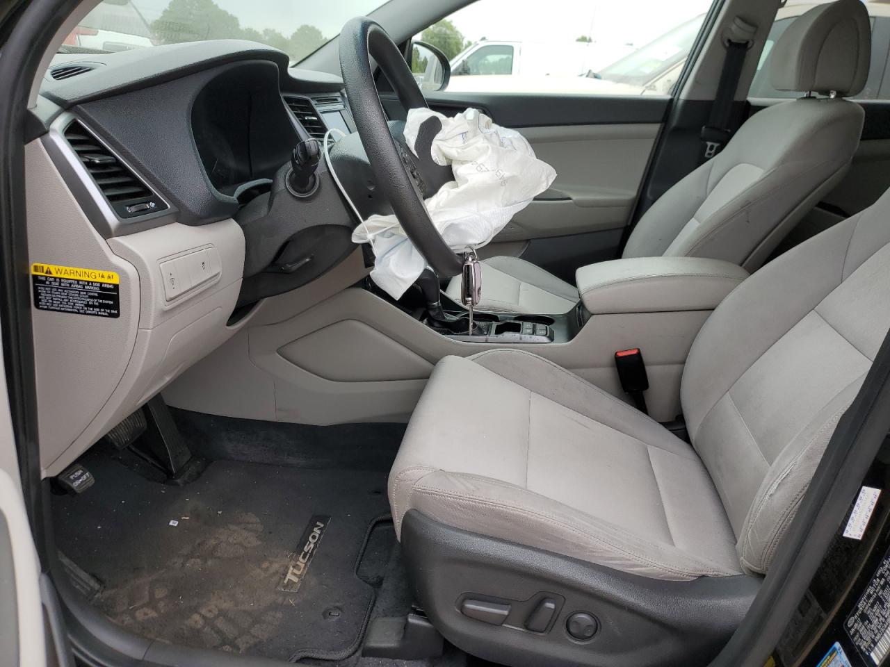 2017 Hyundai Tucson VIN KM8J3CA48HU541831 Copart auction photo, front end / side damage thumbnail 7