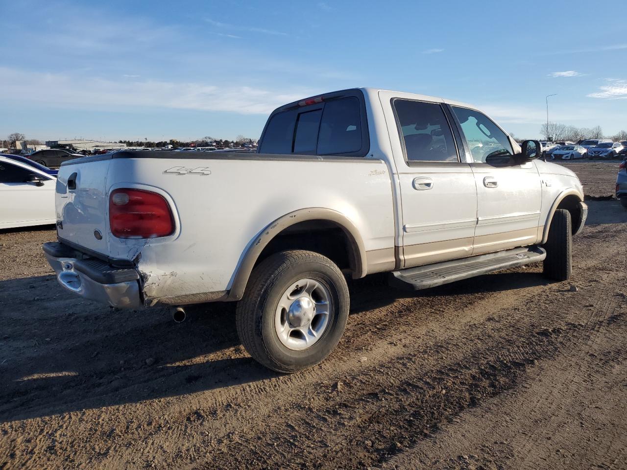 2003 Ford F-150 VIN 1FTRW08L53KB91637 Copart auction photo, front end / side damage thumbnail 3