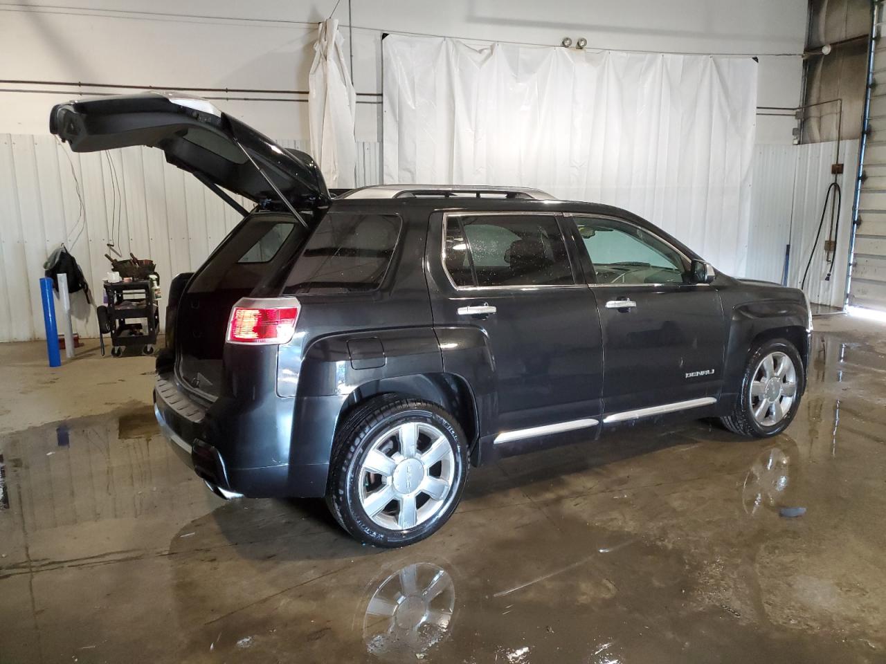 2014 GMC Terrain VIN 2GKFLZE35E6299822 Copart auction photo, front end / side damage thumbnail 3