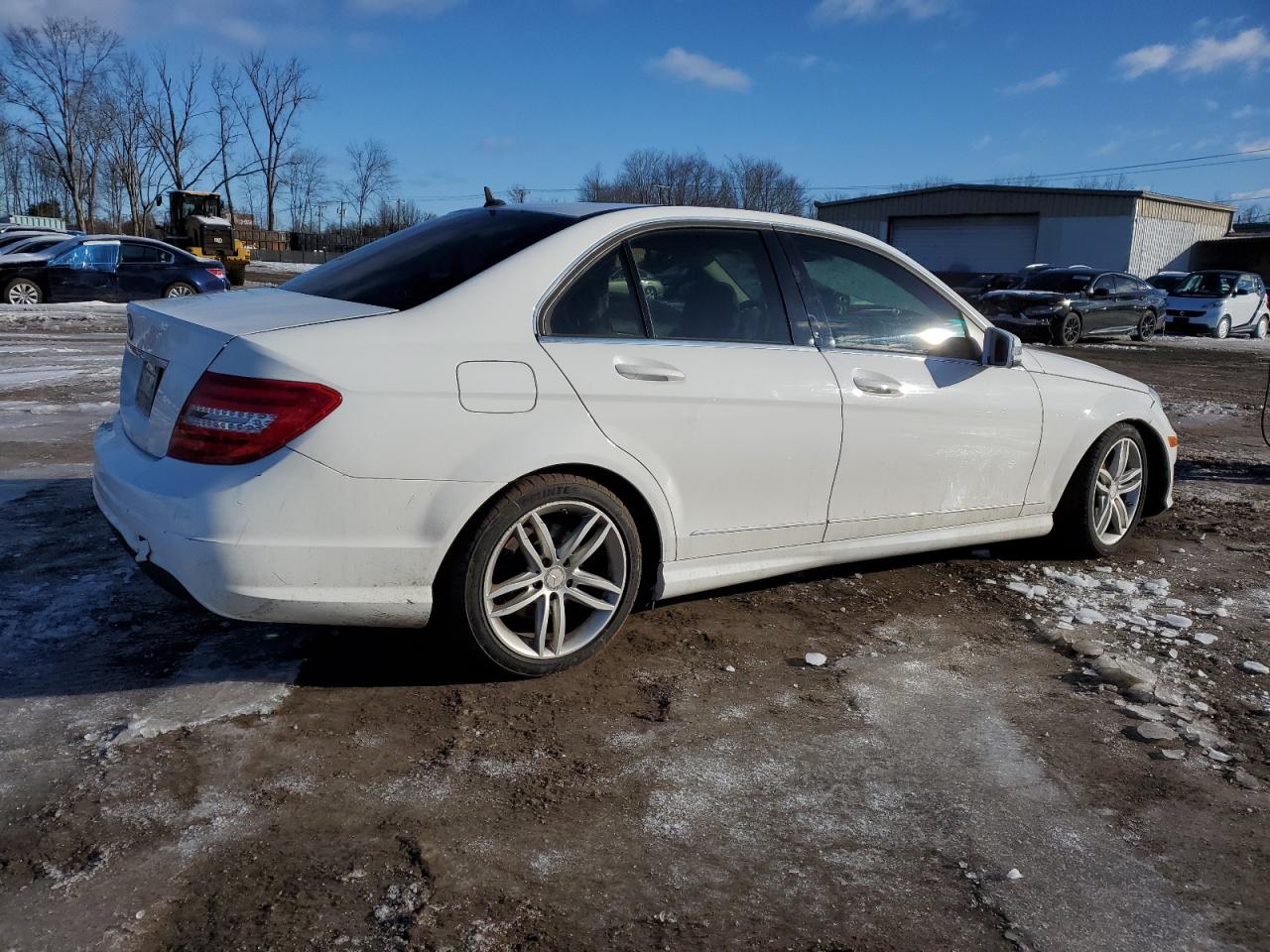 2013 Mercedes-Benz C-klasse VIN WDDGF4HBXDA787586 Copart auction photo, side / front end damage thumbnail 3