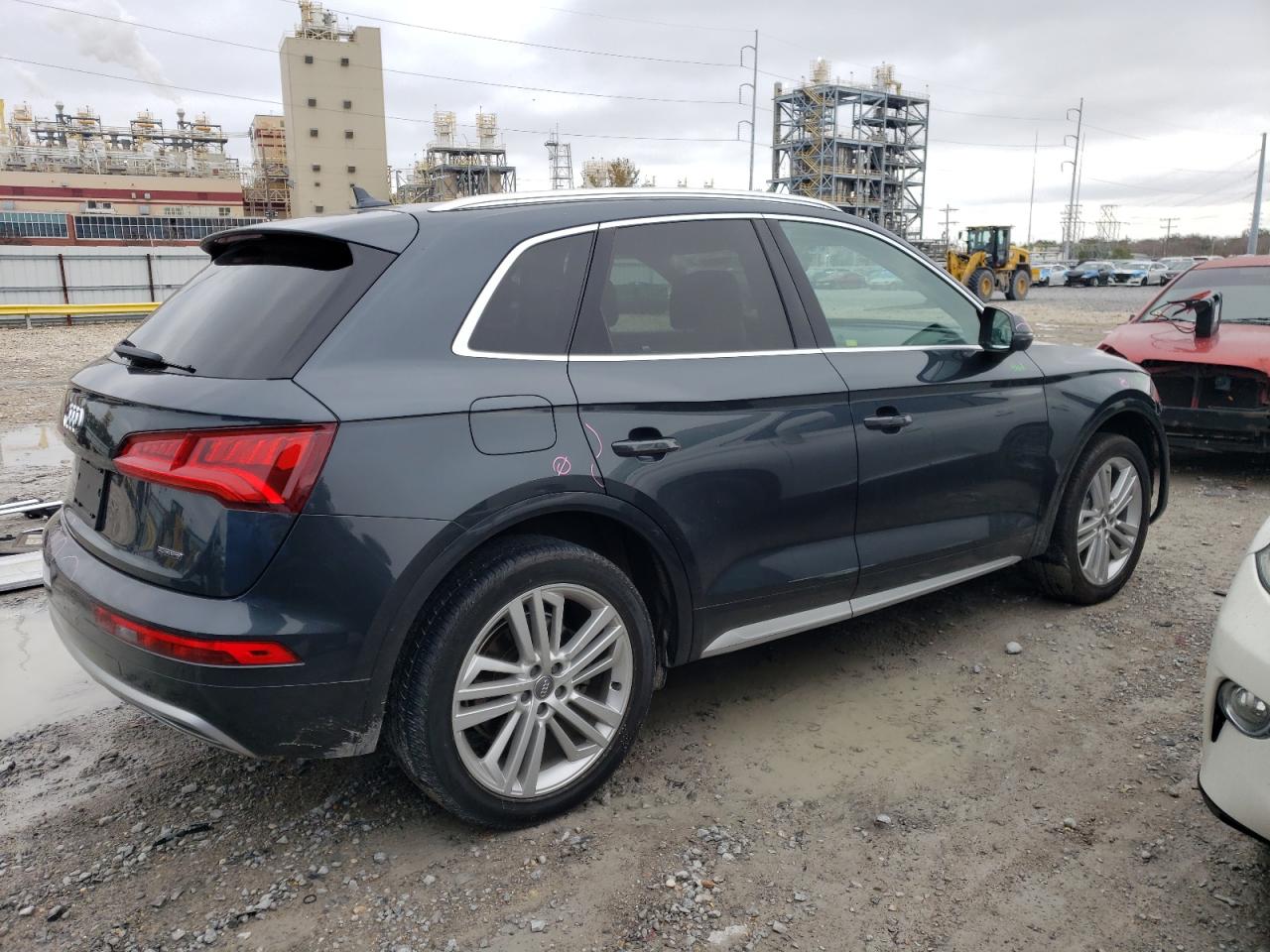 2019 Audi Q5 VIN WA1BNAFY6K2101462 Copart auction photo, all over / front end damage thumbnail 3