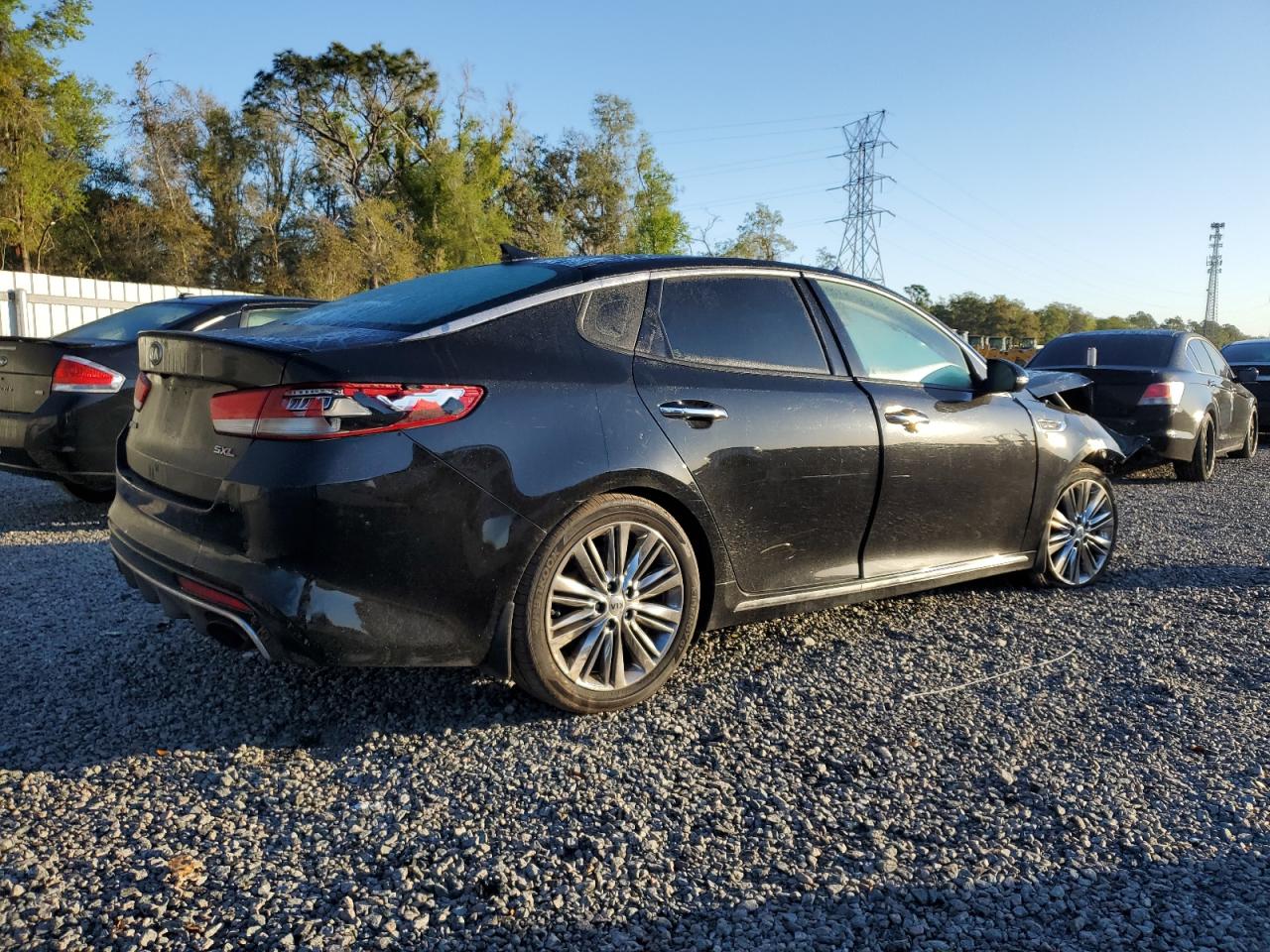 2016 KIA Optima VIN 5XXGV4L29GG116326 Copart auction photo, front end / side damage thumbnail 3