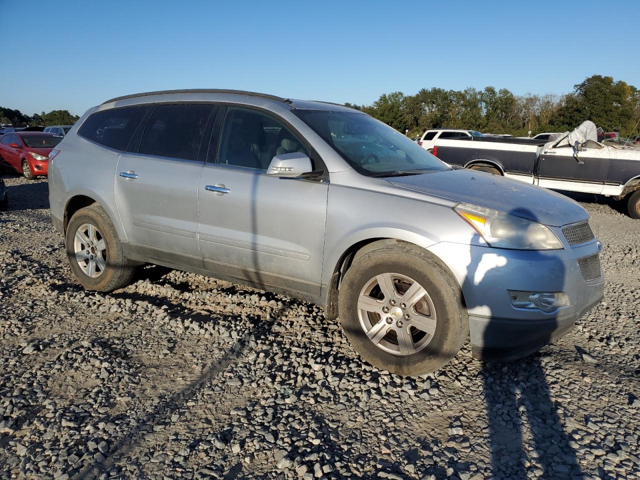 2010 Chevrolet Traverse VIN 1GNLRFED2AJ200608 Copart auction photo, top/roof / rear end damage thumbnail 4