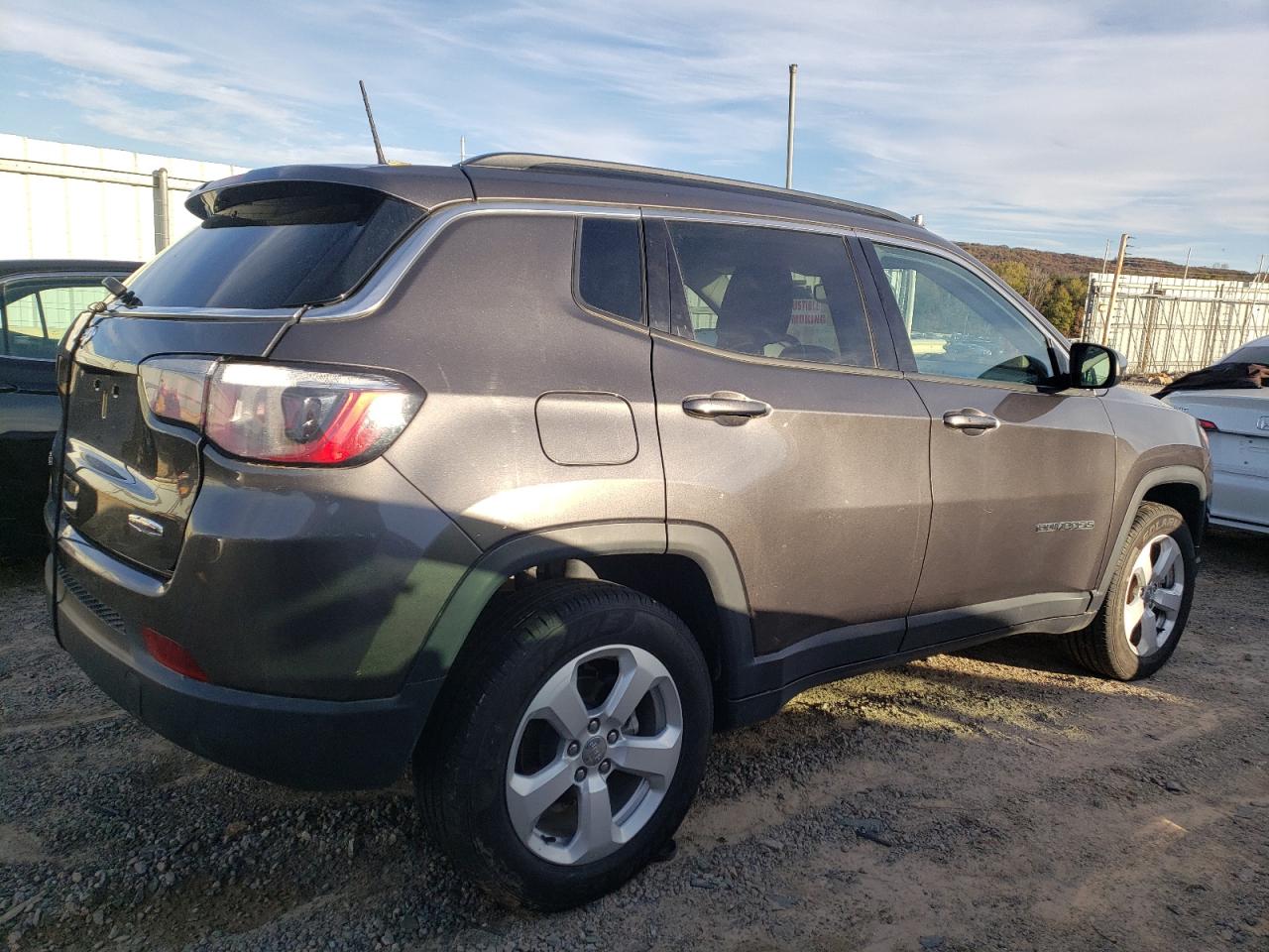 2021 Jeep Compass VIN 3C4NJDBB6MT562308 Copart auction photo, water/flood / minor dent/scratches damage thumbnail 3