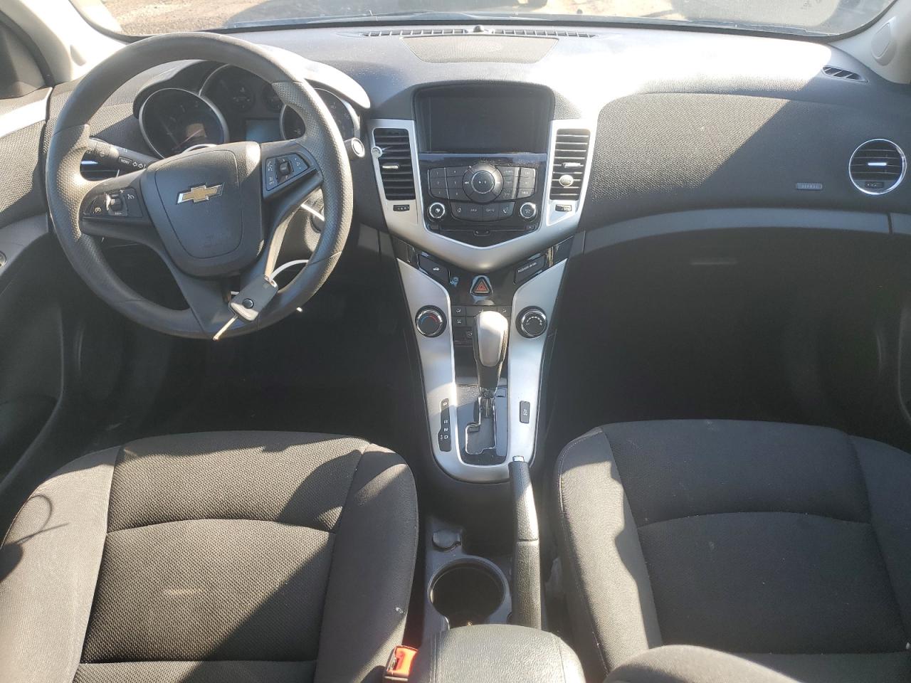 2015 Chevrolet Cruze VIN 1G1PC5SB4F7253056 Copart auction photo, side / minor dent/scratches damage thumbnail 8