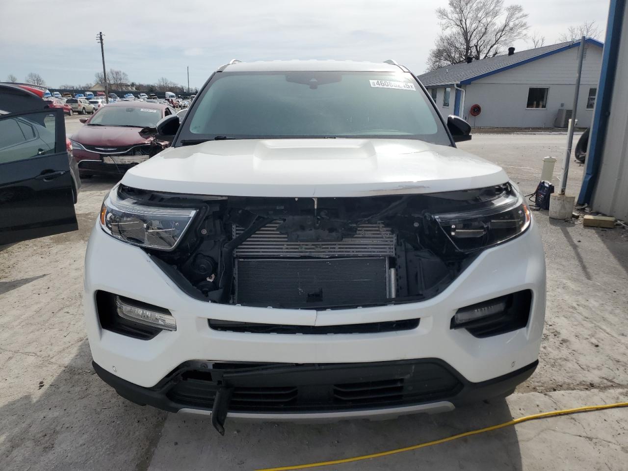 2021 Ford Explorer VIN 1FMSK7FH4MGA68061 Copart auction photo, front end damage thumbnail 5