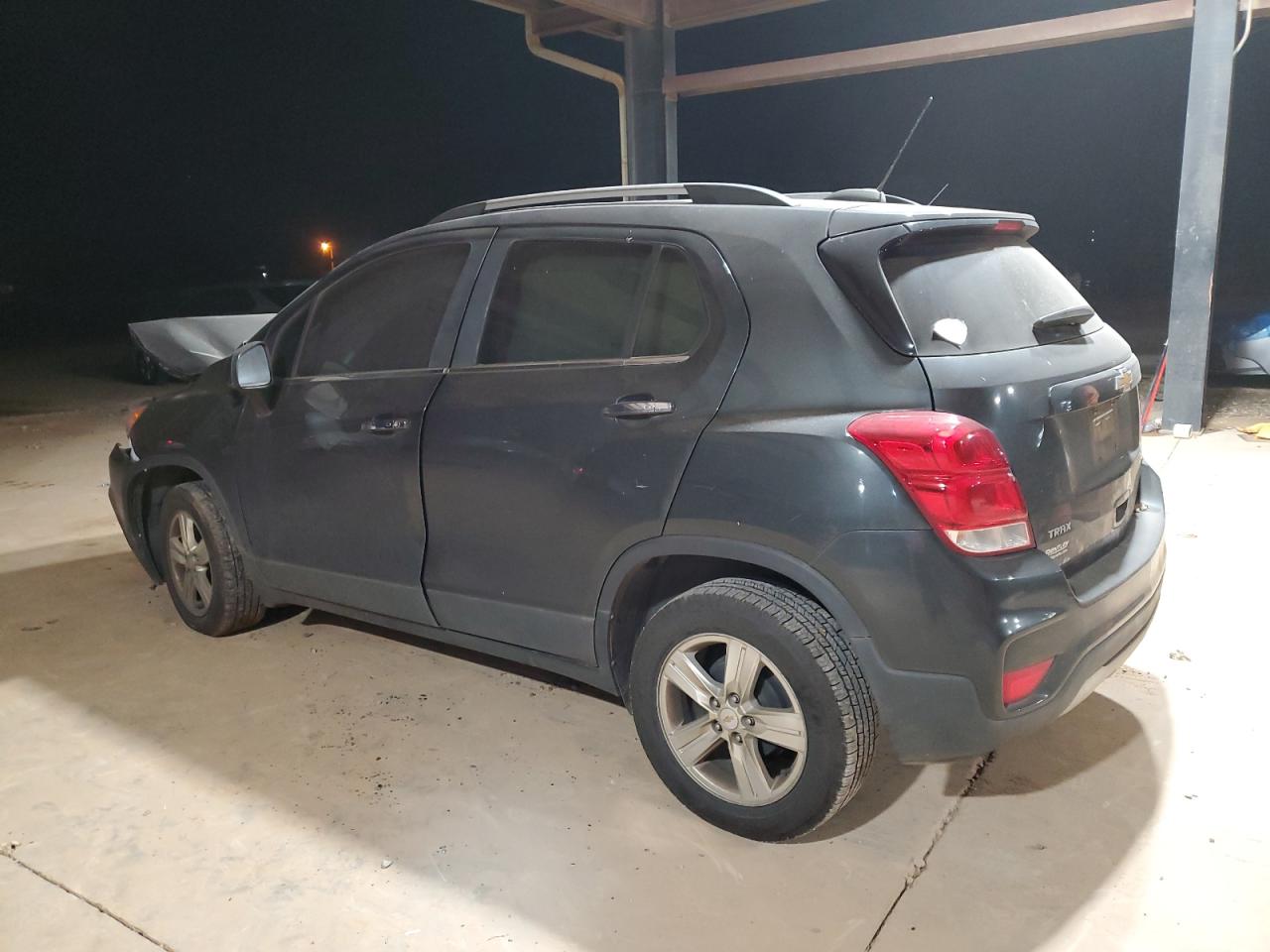 2017 Chevrolet Trax VIN KL7CJLSB0HB124261 Copart auction photo, front end / side damage thumbnail 2