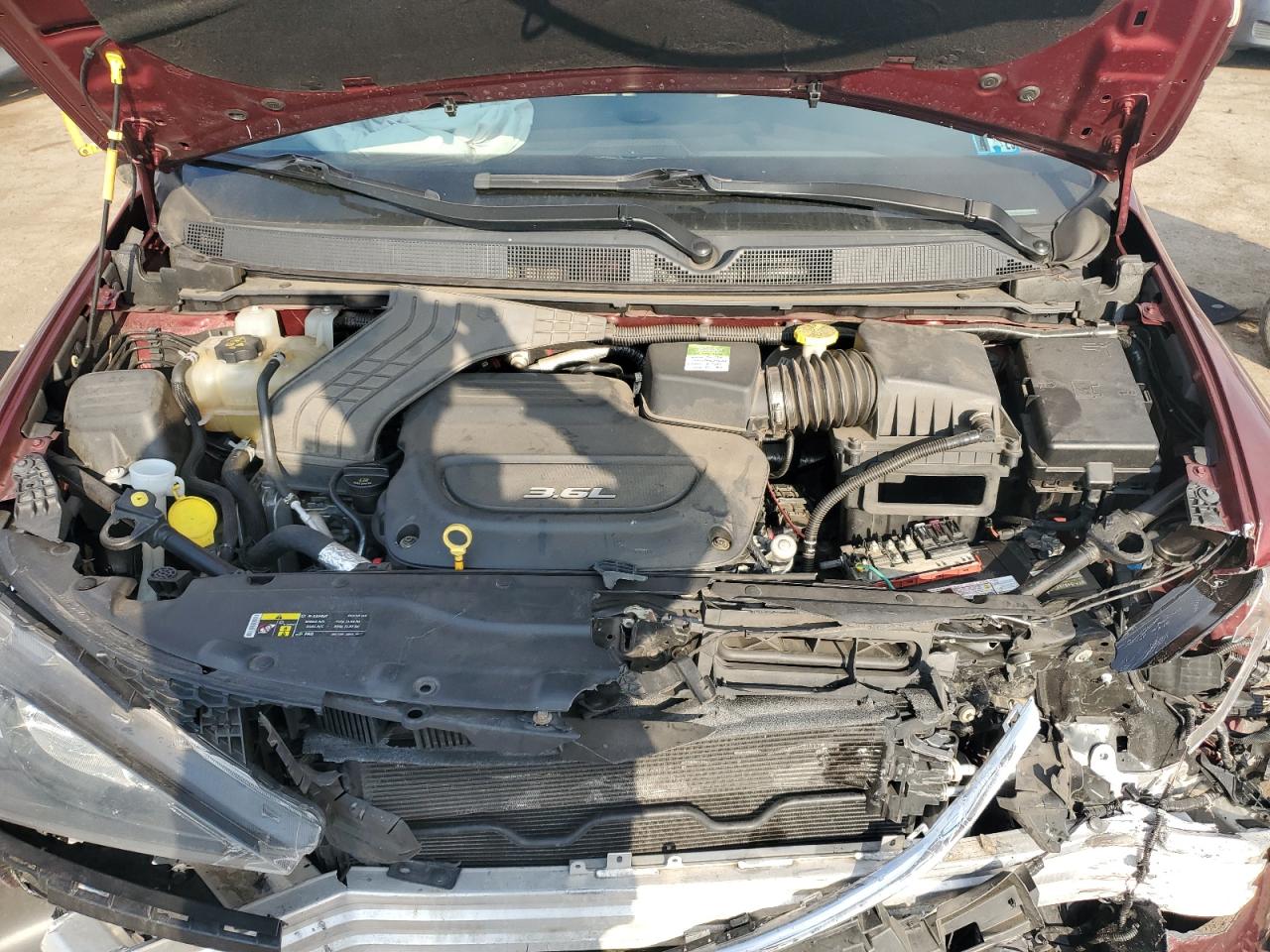 2017 Chrysler Pacifica VIN 2C4RC1DG2HR660408 Copart auction photo, front end damage thumbnail 14