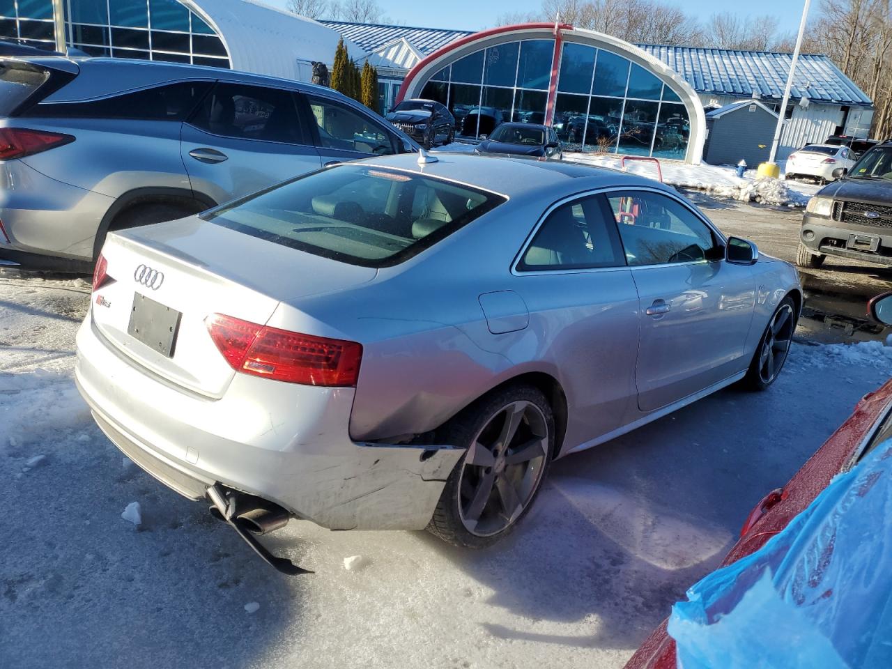 2014 Audi RS5 VIN WAUCGAFR0EA004617 Copart auction photo, rear end / minor dent/scratches damage thumbnail 3