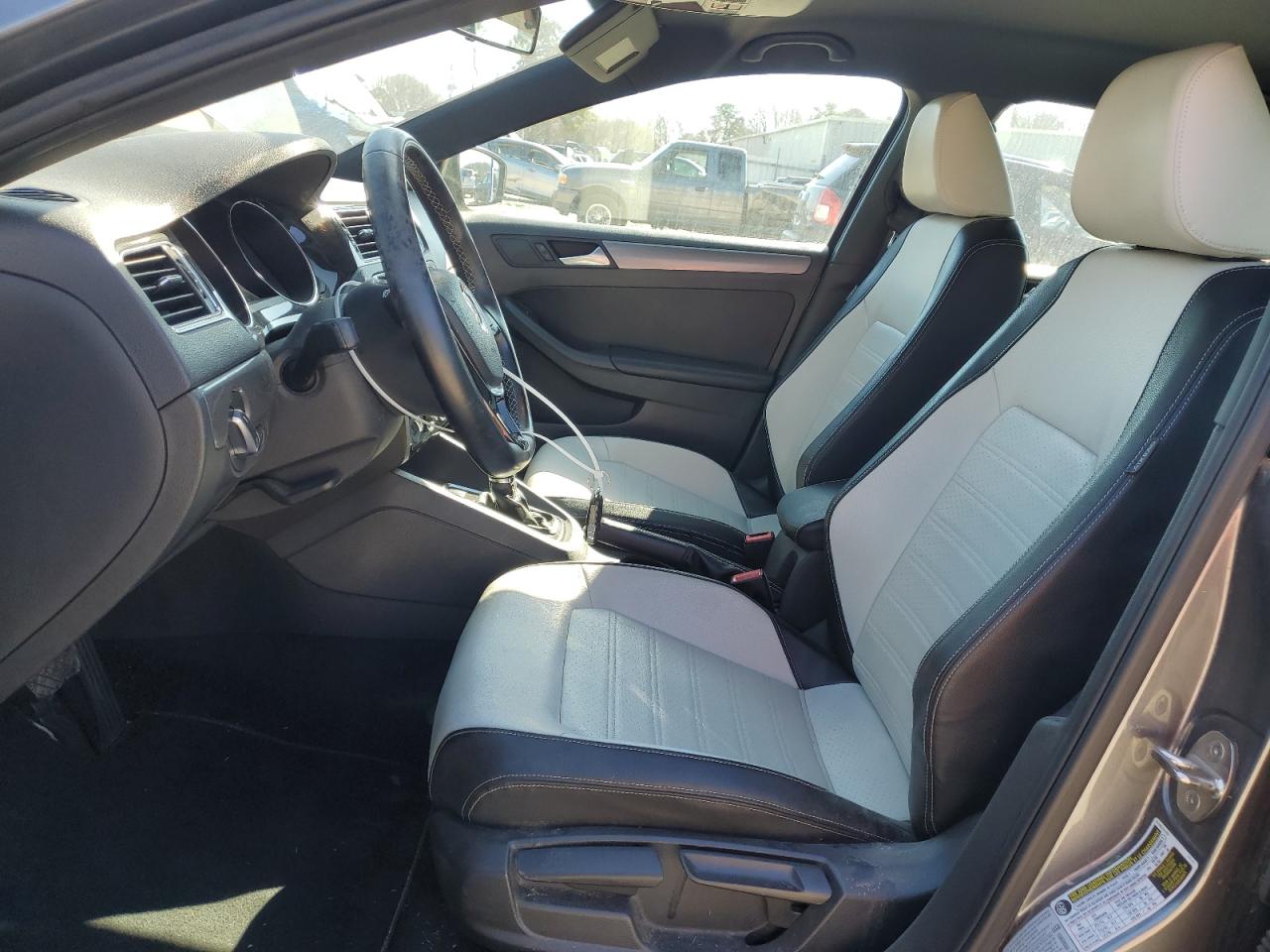 2016 Volkswagen Jetta VIN 3VWD17AJ6GM242830 Copart auction photo, front end / minor dent/scratches damage thumbnail 7