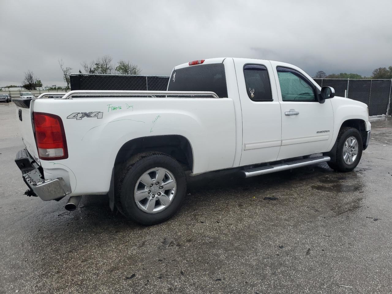 2011 GMC Sierra VIN 1GTR2VE34BZ434745 Copart auction photo, rear end / minor dent/scratches damage thumbnail 3