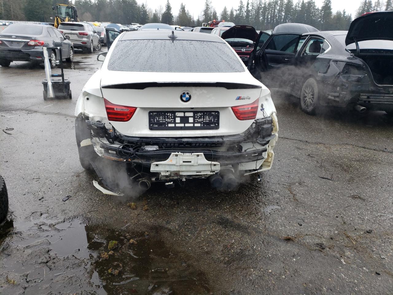 2015 BMW M4 VIN WBS3R9C53FK332387 Copart auction photo, rear end damage thumbnail 6