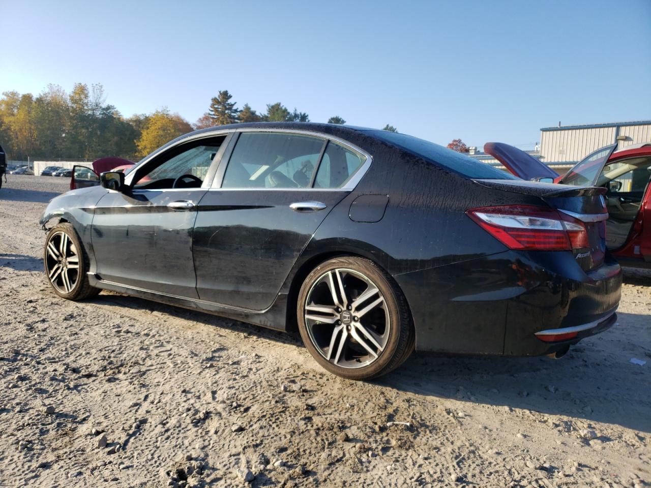 2017 Honda Accord VIN 1HGCR2F59HA024922 Copart auction photo, front end / side damage thumbnail 2