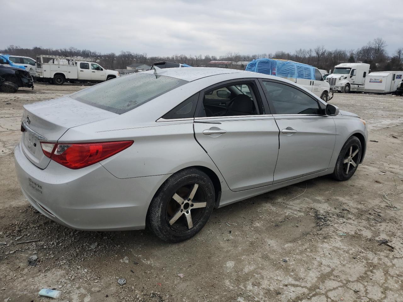 2011 Hyundai Sonata VIN 5NPEB4AC0BH275003 Copart auction photo, vandalism / minor dent/scratches damage thumbnail 3