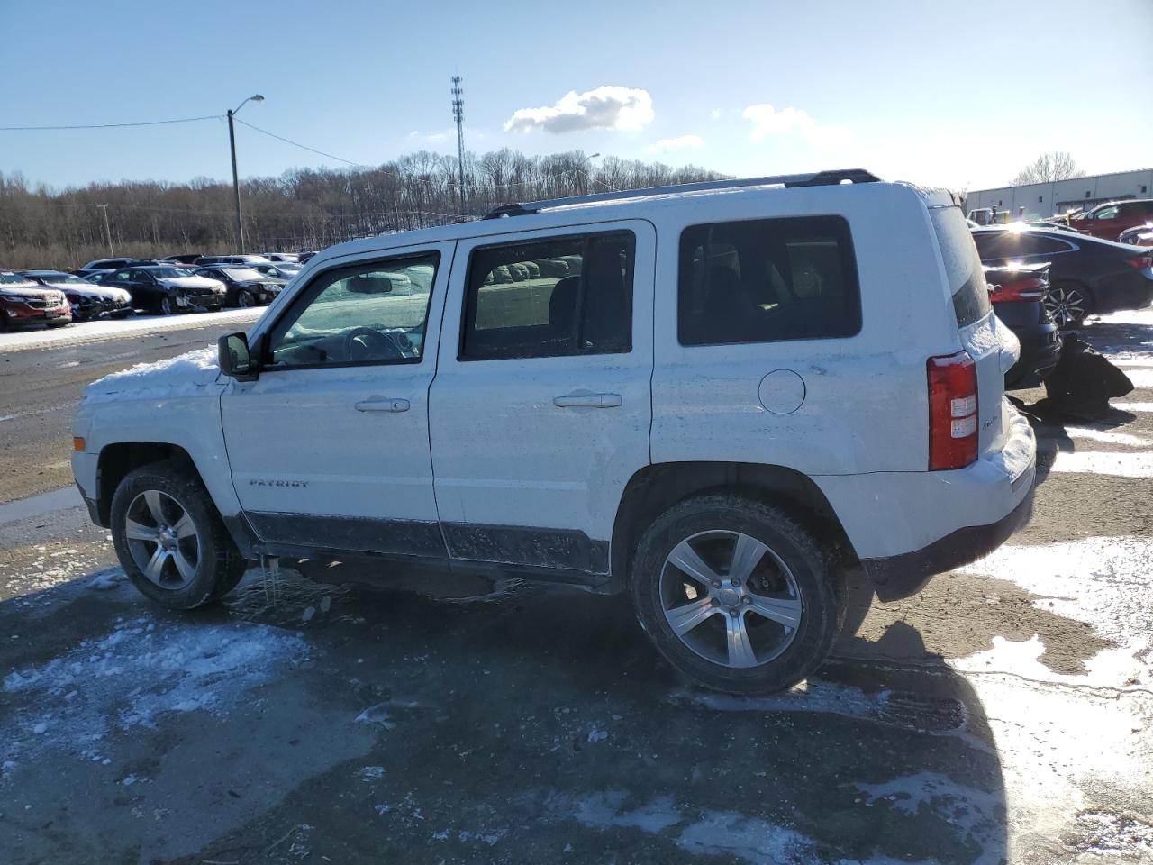 2017 Jeep Liberty (Patriot) VIN 1C4NJRFB6HD196563 Copart auction photo, rear end / side damage thumbnail 2