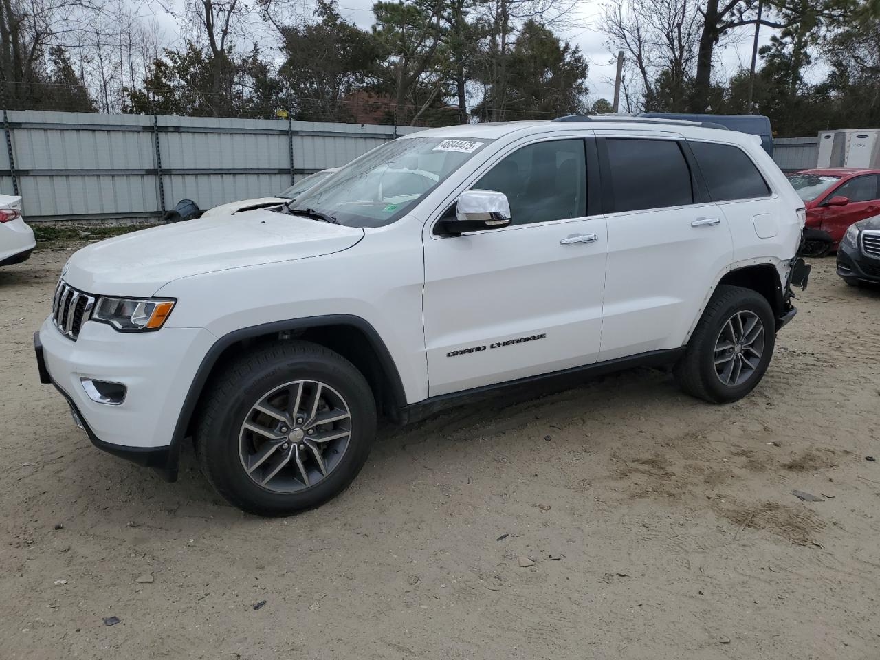 2018 Jeep Grand Cherokee VIN 1C4RJFBGXJC334022