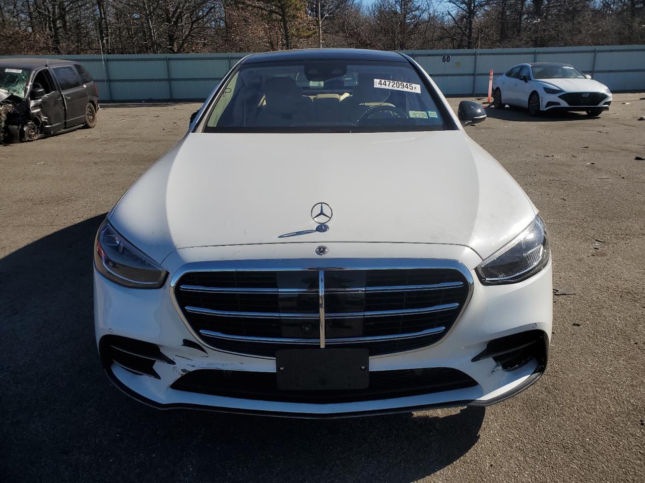 2024 Mercedes-Benz S-klasse VIN W1K6G7GBXRA265723 Copart auction photo, side / front end damage thumbnail 5