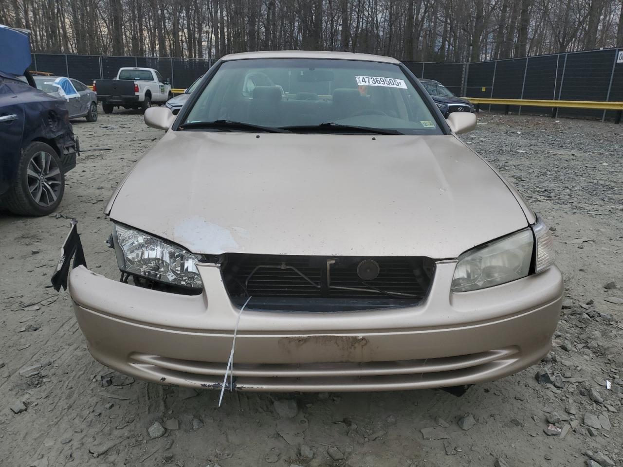 2001 Toyota Camry VIN JT2BG22K010596851 Copart auction photo, front end / minor dent/scratches damage thumbnail 5