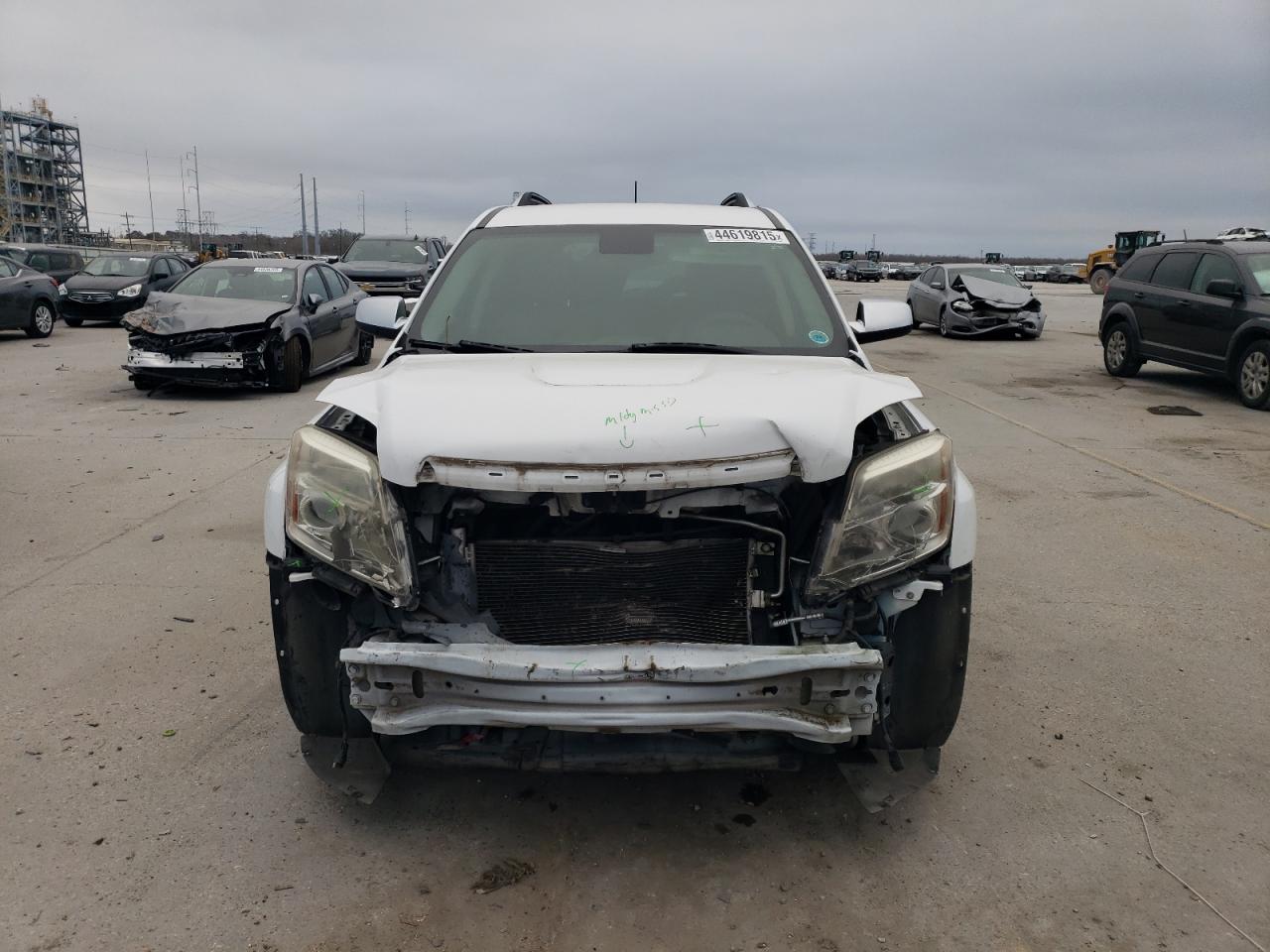2017 GMC Terrain VIN 2GKFLUEK1H6109626 Copart auction photo, front end damage thumbnail 5
