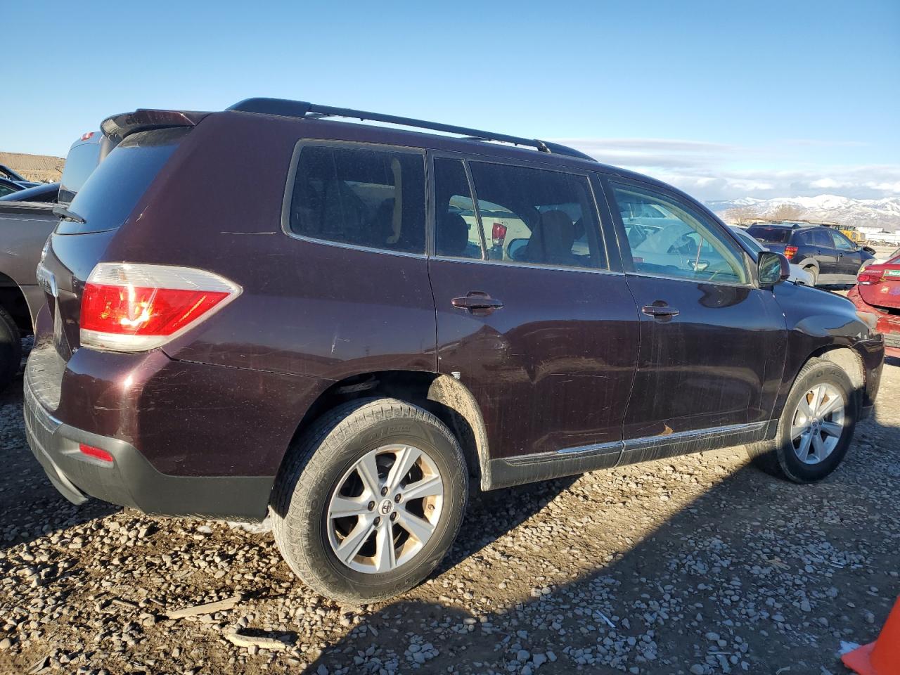 2011 Toyota Highlander VIN 5TDBK3EH6BS086899 Copart auction photo, front end damage thumbnail 3