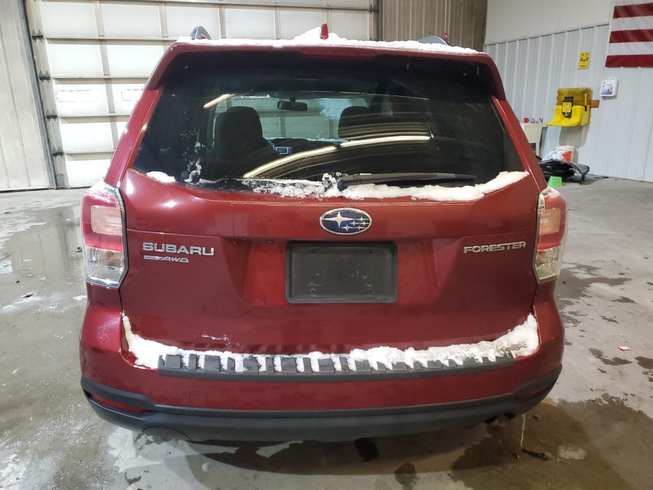 2018 Subaru Forester VIN JF2SJAEC6JH556784 Copart auction photo, front end / rear end damage thumbnail 6
