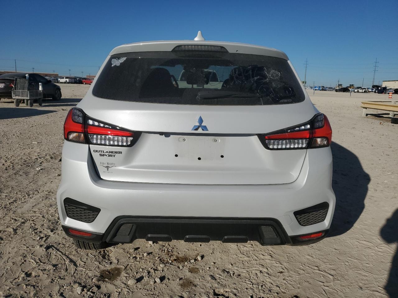 2024 Mitsubishi Outlander VIN JA4ARUAU0RU013639 Copart auction photo, front end / minor dent/scratches damage thumbnail 6