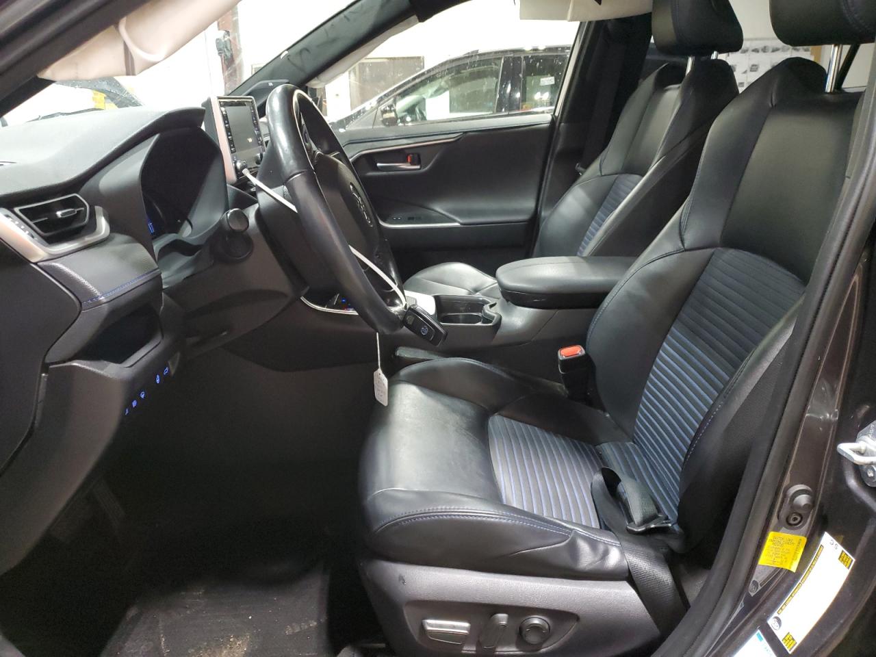 2020 Toyota RAV 4 VIN JTMEWRFV9LJ032827 Copart auction photo, front end damage thumbnail 7