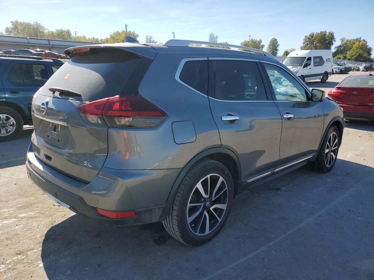 2020 Nissan Rogue VIN 5N1AT2MT3LC715428 Copart auction photo, front end damage thumbnail 3