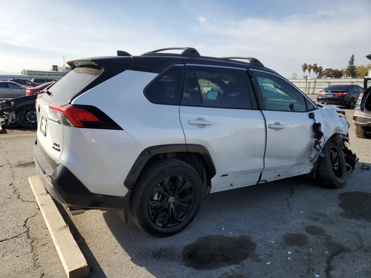 2023 Toyota RAV 4 VIN 4T3E6RFV9PU125533 Copart auction photo, front end / side damage thumbnail 3