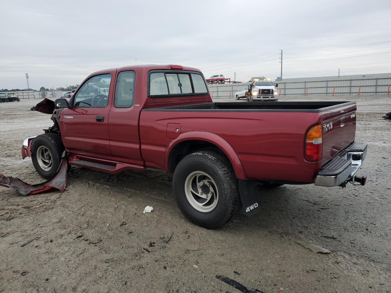 1998 Toyota Tacoma VIN 4TAWN72N3WZ005058 Copart auction photo, front end damage thumbnail 2