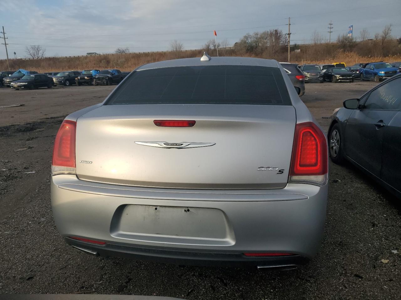 2016 Chrysler 300 VIN 2C3CCAGG7GH270706 Copart auction photo, rear end / side damage thumbnail 6