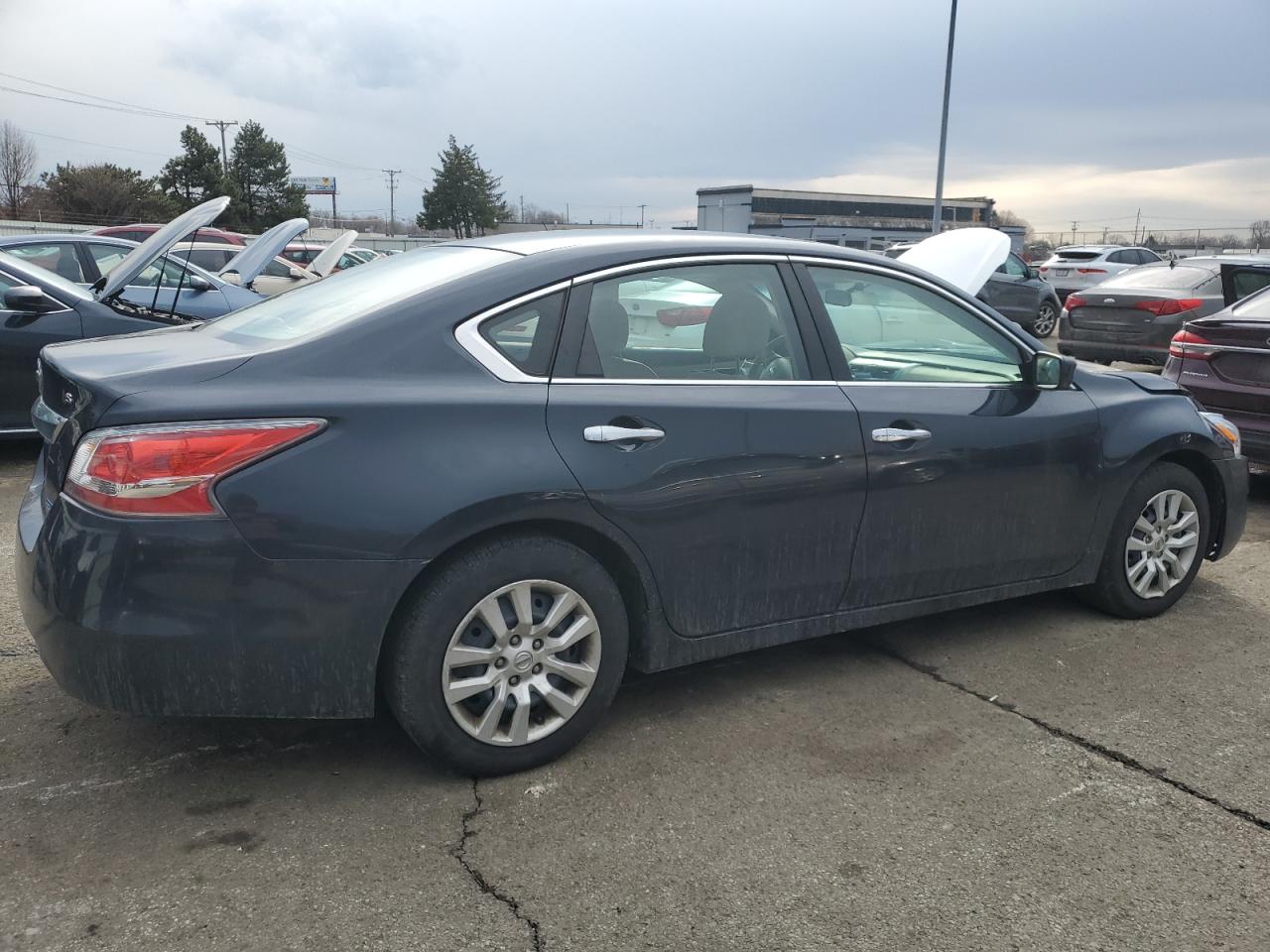 2014 Nissan Altima VIN 1N4AL3AP8EN387986 Copart auction photo, front end / undercarriage damage thumbnail 3