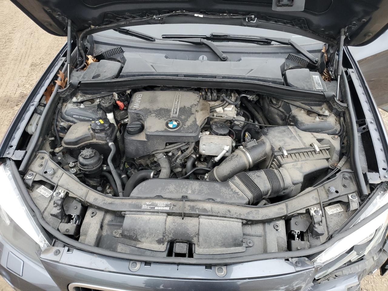 2015 BMW X1 VIN WBAVL1C52FVY26870 Copart auction photo, front end / rear end damage thumbnail 13