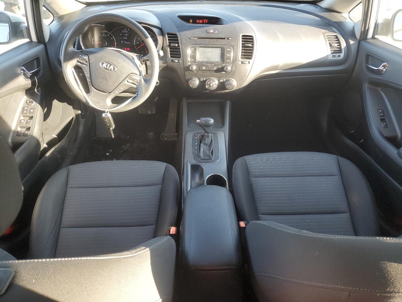 2016 KIA Forte VIN KNAFX4A61G5491978 Copart auction photo, front end / rear end damage thumbnail 8