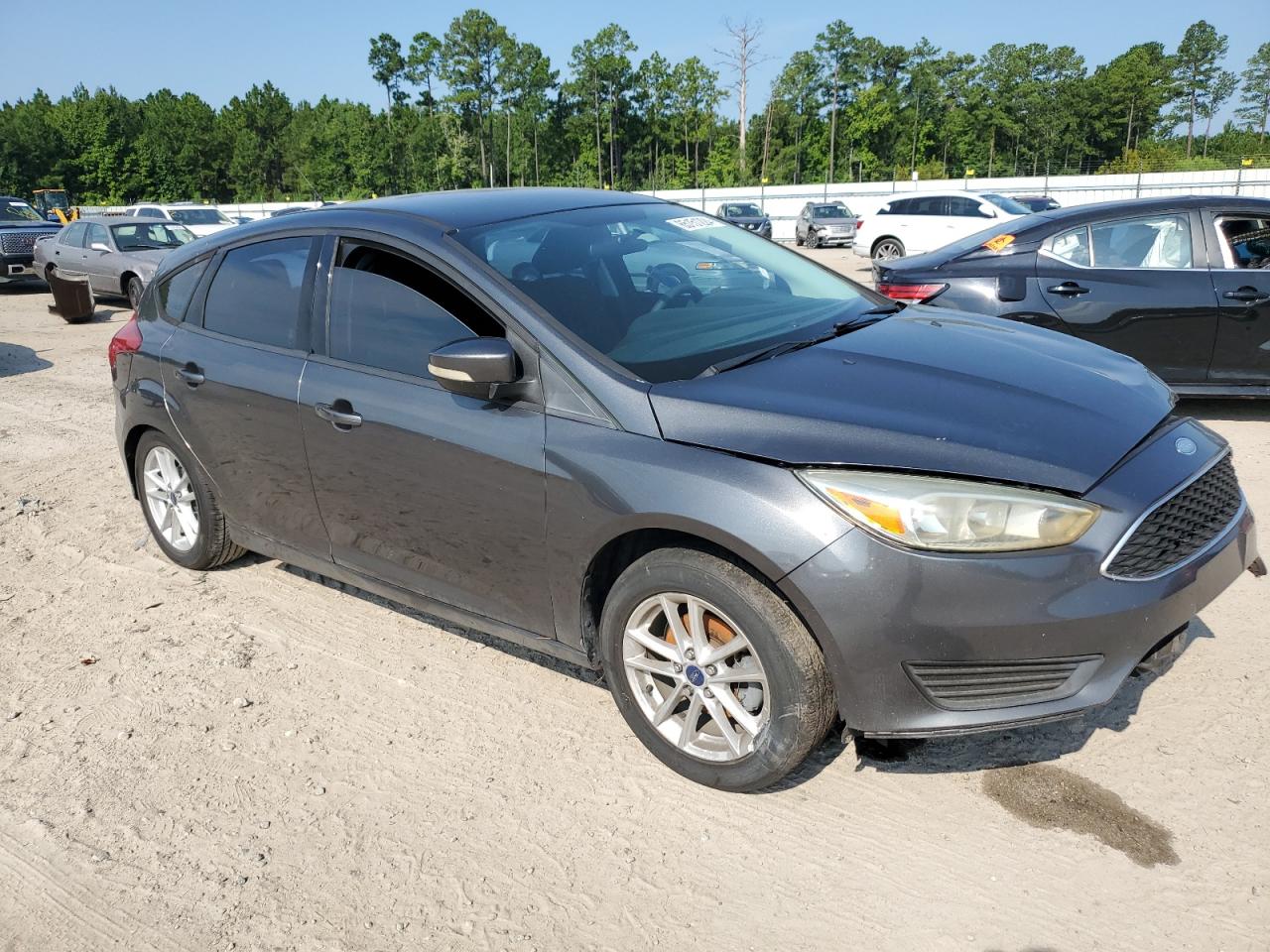 2016 Ford Focus VIN 1FADP3K25GL382019 Copart auction photo, front end damage thumbnail 4