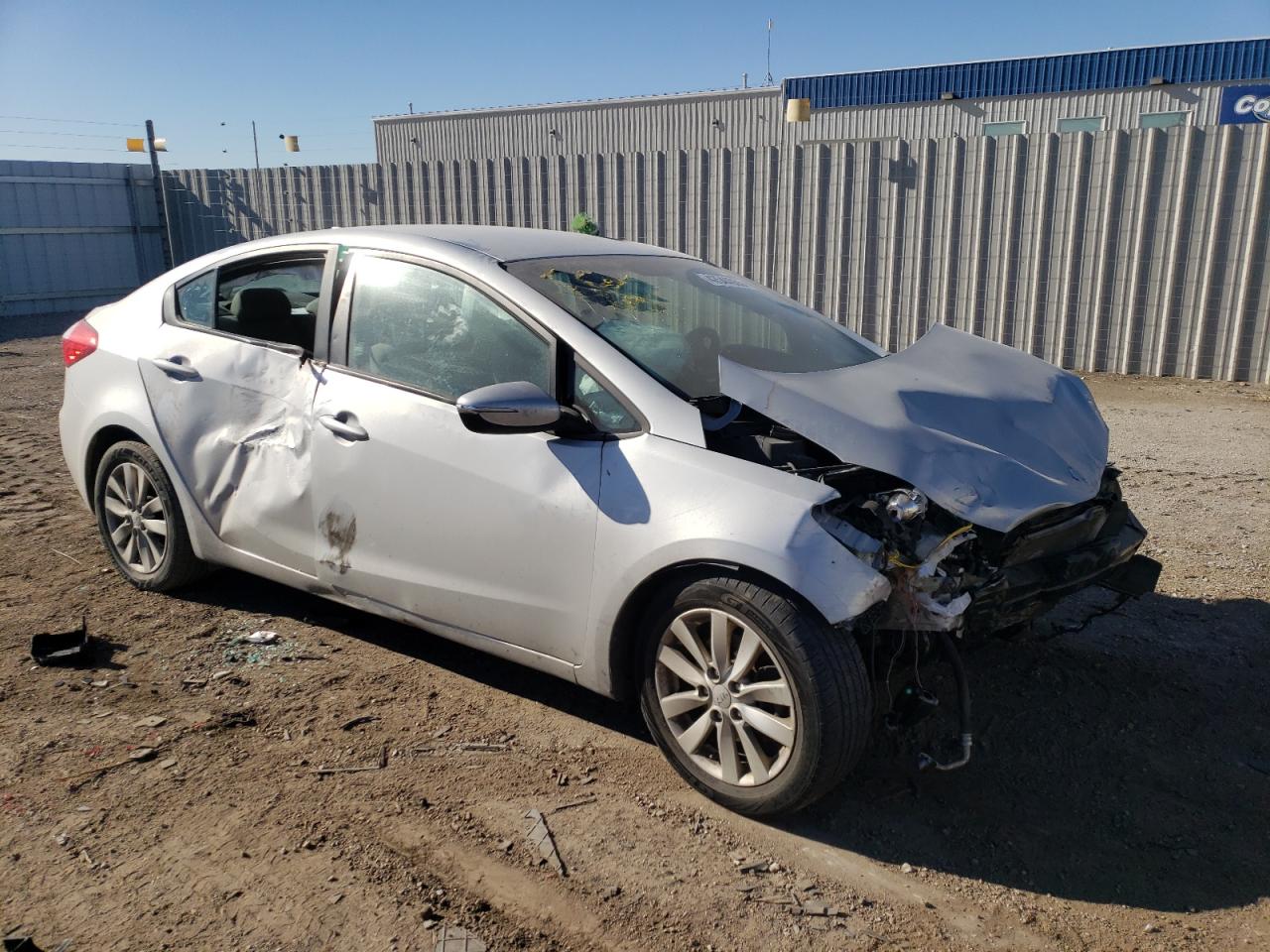 2015 KIA Forte VIN KNAFX4A66F5414442 Copart auction photo, front end damage thumbnail 4