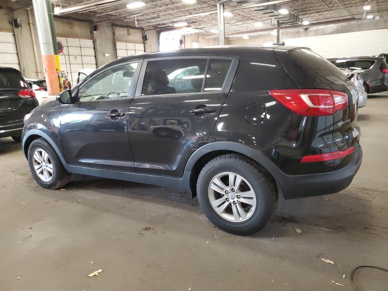 2011 KIA Sportage VIN KNDPB3A22B7151961 Copart auction photo, side / minor dent/scratches damage thumbnail 2