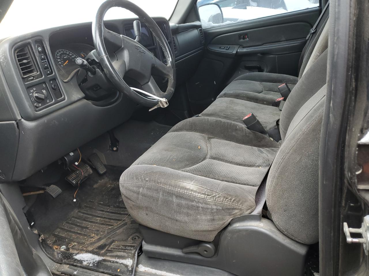 2005 Chevrolet Silverado VIN 2GCEK13T351123489 Copart auction photo, all over damage thumbnail 7