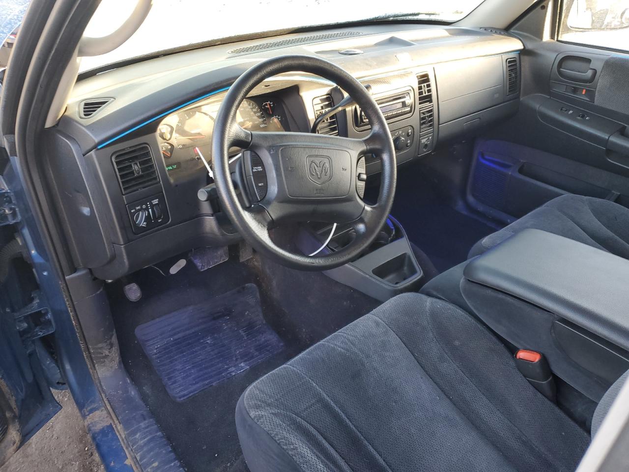 2004 Dodge Dakota VIN 1D7HG32N44S749232 Copart auction photo, all over damage thumbnail 8