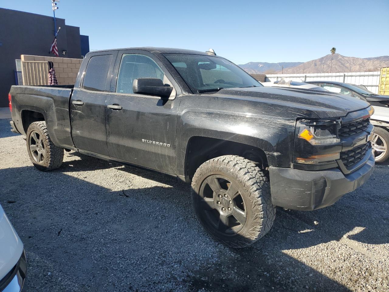 2017 Chevrolet Silverado VIN 1GCRCNEH7HZ148910 Copart auction photo, front end / rear end damage thumbnail 4