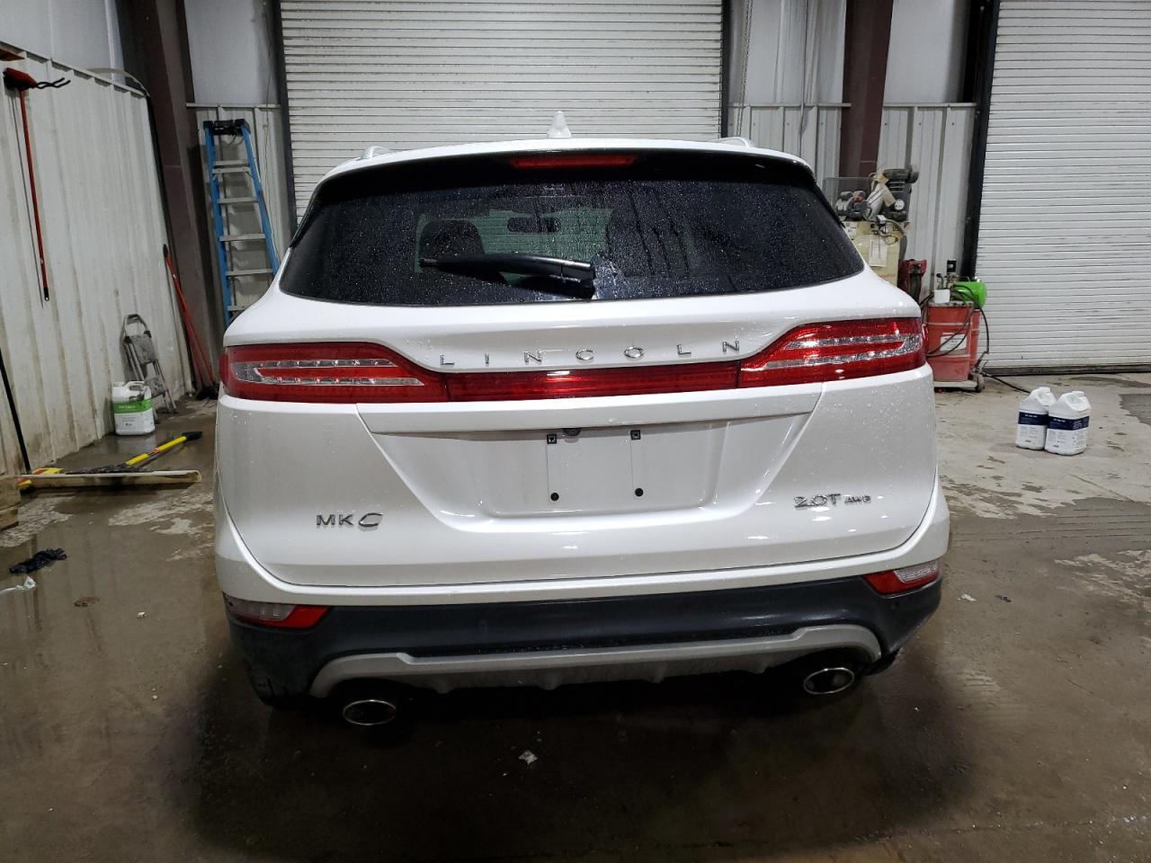 2017 Lincoln MKC VIN 5LMCJ2D92HUL34140 Copart auction photo, front end damage thumbnail 6