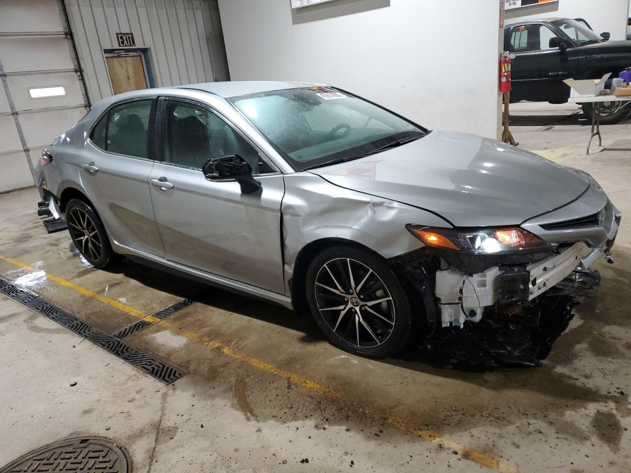 2024 Toyota Camry VIN 4T1G11BK3RU112194 Copart auction photo, rollover damage thumbnail 4