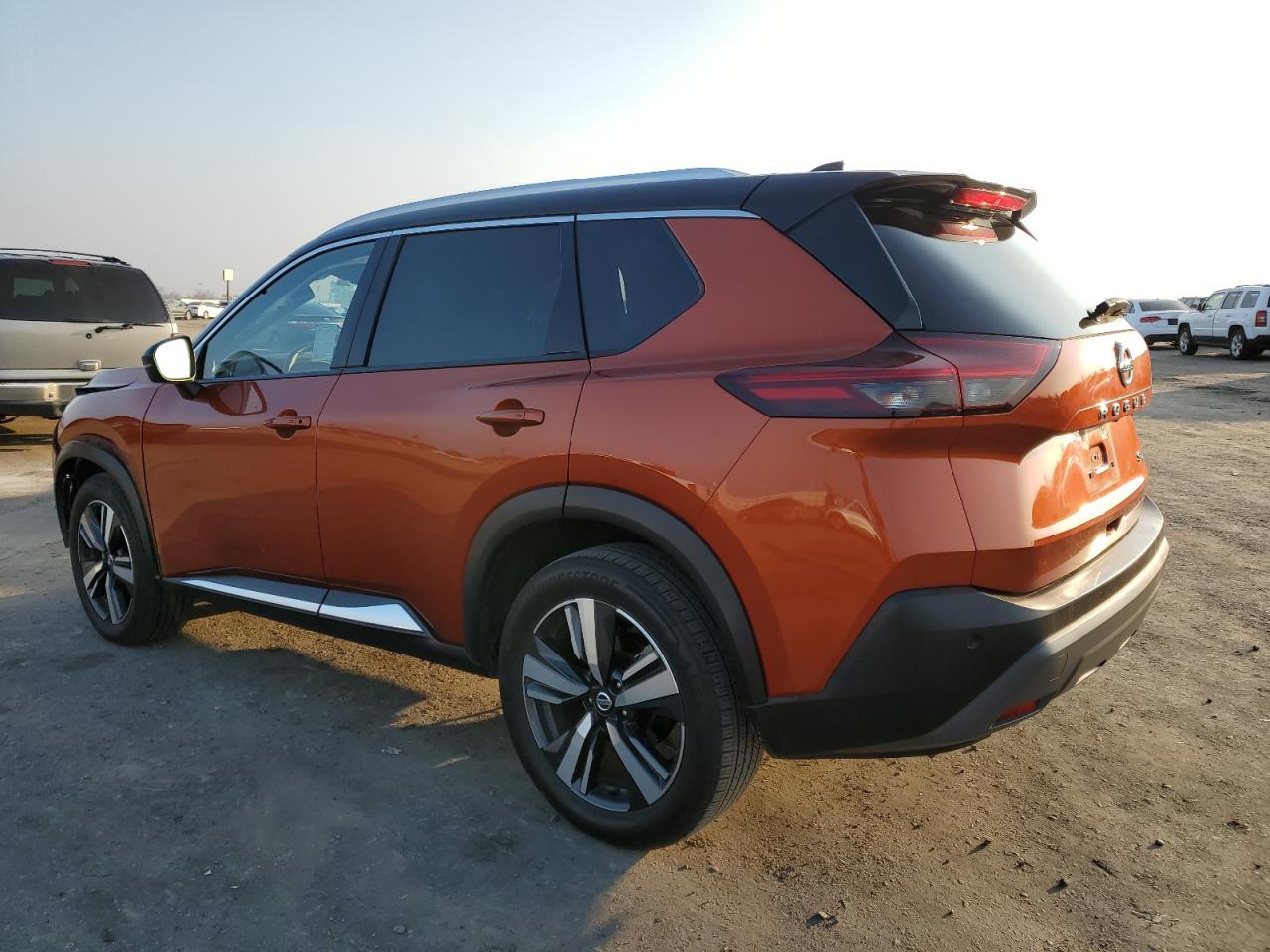 2021 Nissan Rogue VIN JN8AT3CAXMW024055 Copart auction photo, front end damage thumbnail 2